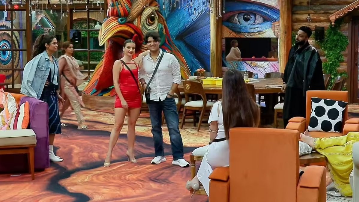 बिग बॉस 19,  नेहल,  फरहाना,  तान्या,  चुगली,  सुपीरियॉरिटी कॉम्प्लेक्स,  टीवी शो