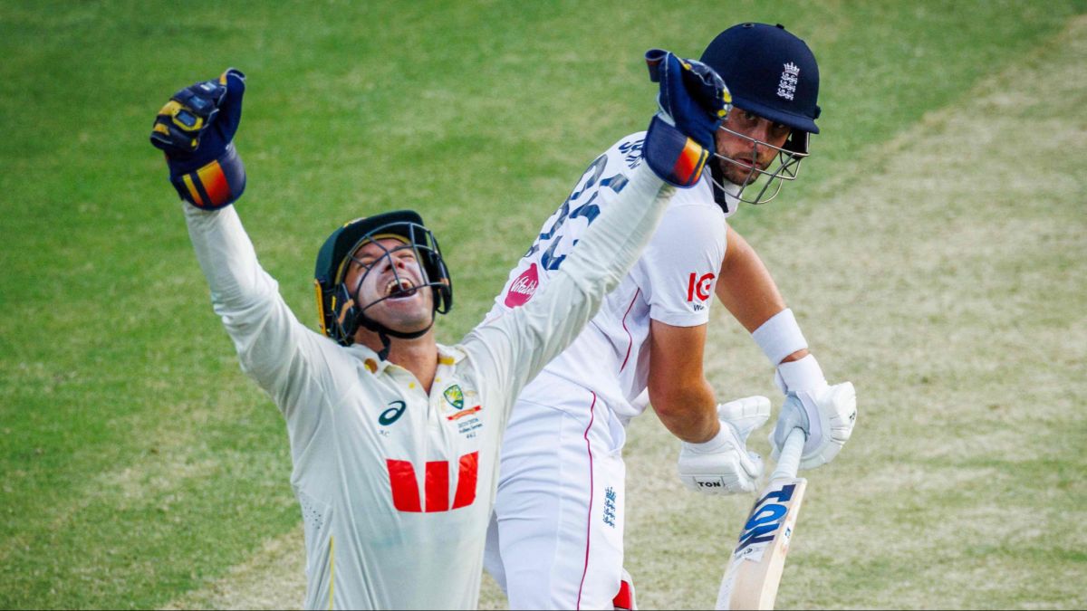 एलेक्स कैरी शतक ऑस्ट्रेलिया,  ऑस्ट्रेलिया बनाम इंग्लैंड क्रिकेट रिपोर्ट,  कैरी शतक highlights,  ऑस्ट्रेलियाई बल्लेबाज प्रदर्शन,  इंग्लैंड गेंदबाजी दबाव ऑस्ट्रेलिया,  ऑस्ट्रेलिया वापसी मैच,  कैरी रन और चौके छक्के,  Ashes 2025 मैच विश्लेषण,  ऑस्ट्रेलियाई टीम रणनीति,  कैरी पारी impact