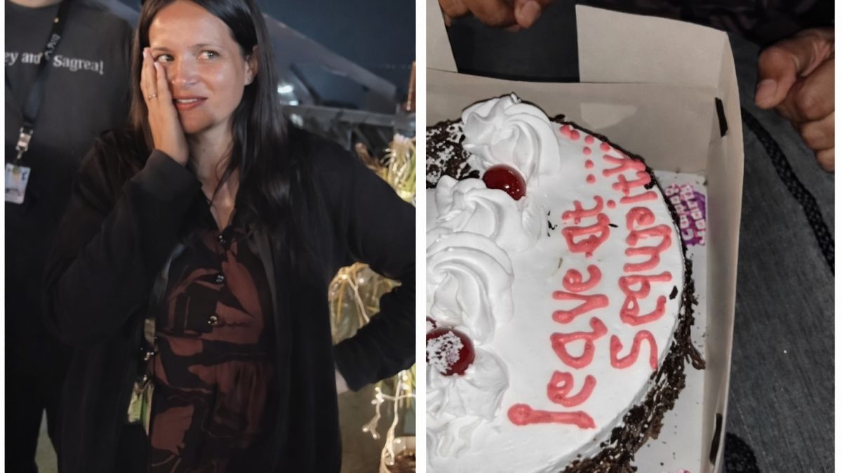 ऑनलाइन बर्थडे केक की मजेदार गलती,  केक पर लिखे मैसेज का वायरल वीडियो,  बेकरी वाले की फनी मिस्टेक वाला केक,  बर्थडे केक पर लिखा अजीब मैसेज,  सोशल मीडिया पर वायरल केक फेल वीडियो,  ऑनलाइन केक ऑर्डर का फनी किस्सा,  इंटरनेट पर हंसने को मजबूर करता केक मैसेज,  केक के निर्देश वाली वायरल वीडियो,  जन्मदिन के केक पर हुई बड़ी गलती,  वायरल वीडियो केक मैसेज हिंदी